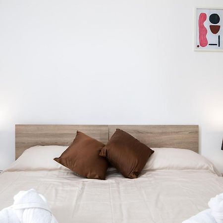 Sea View Apartment 2 Bedrooms 2 Bathrooms, 2 Minutes Away From The Sea St. Julian's Exterior foto