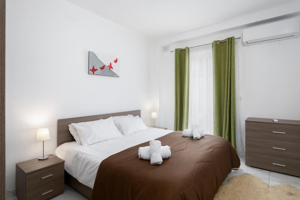 Sea View Apartment 2 Bedrooms 2 Bathrooms, 2 Minutes Away From The Sea St. Julian's Exterior foto