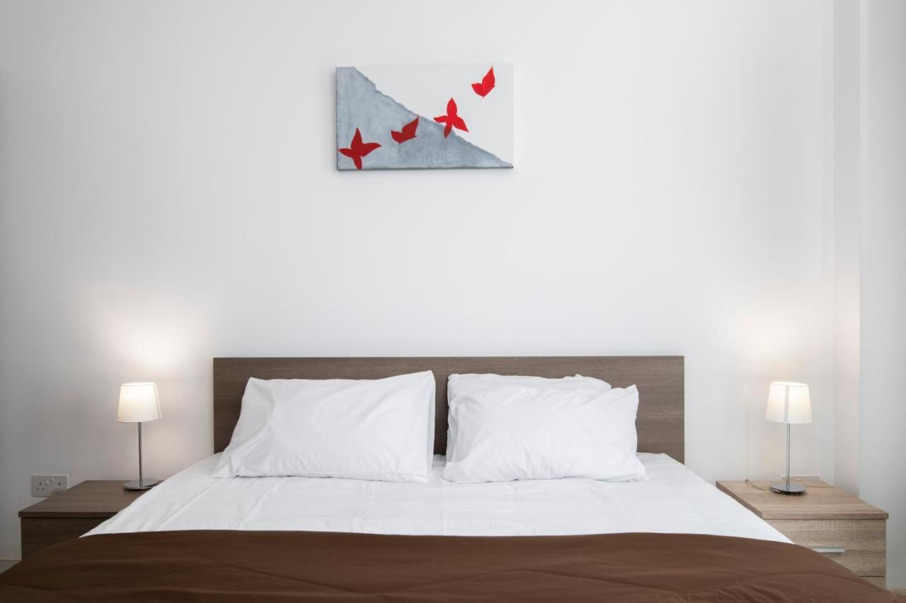 Sea View Apartment 2 Bedrooms 2 Bathrooms, 2 Minutes Away From The Sea St. Julian's Exterior foto