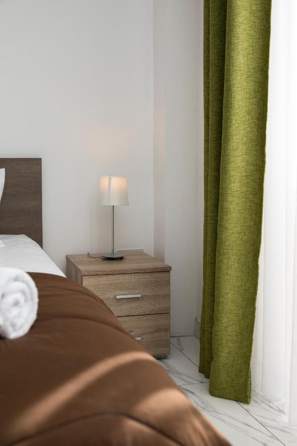 Sea View Apartment 2 Bedrooms 2 Bathrooms, 2 Minutes Away From The Sea St. Julian's Exterior foto
