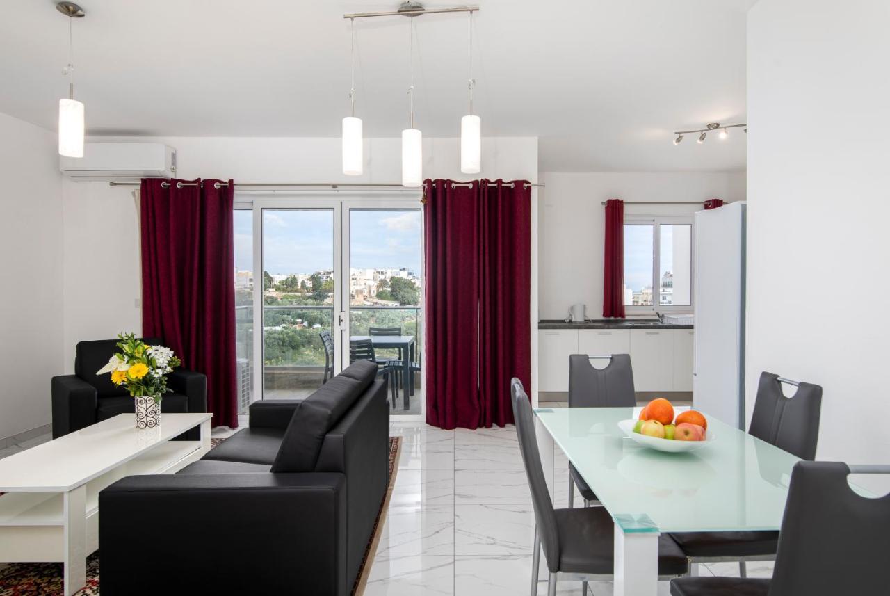 Sea View Apartment 2 Bedrooms 2 Bathrooms, 2 Minutes Away From The Sea St. Julian's Exterior foto